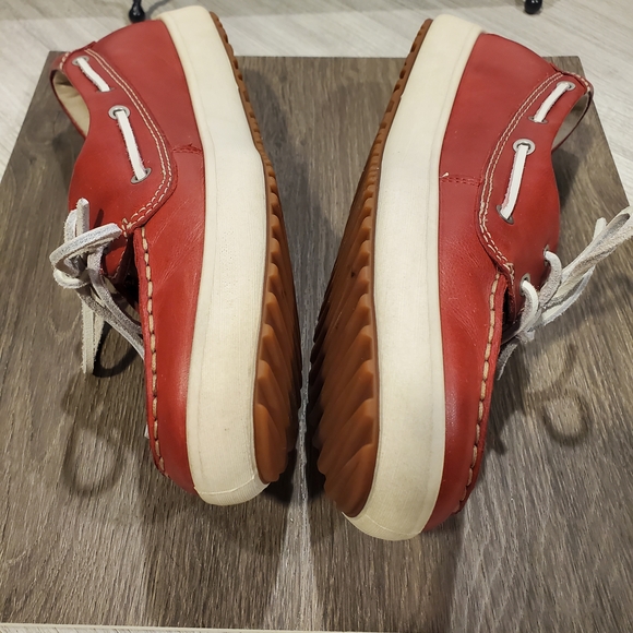 Ecco Women's Vibrant Red Leather Flats Size 39 - Picture 8 of 12